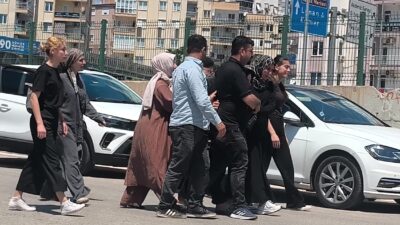 Kaza, dün gece 02.00 sıralarında Kepez ilçesi Fevzi Çakmak Mahallesi