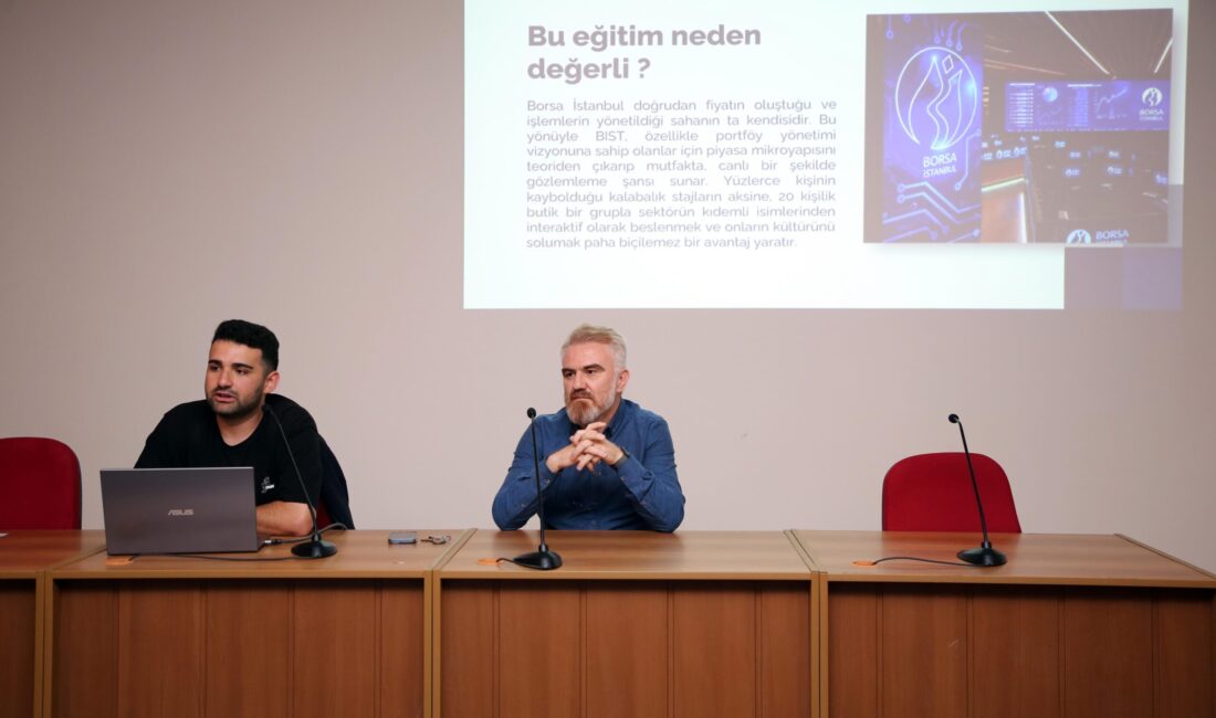 Prof. Dr. Sabri Bektöre Konferans Salonunda düzenlenen söyleşiye; UTF Öğretim