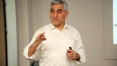 Kocatepe Hayvan Hastanesinde iki oturumdan oluşan ve hasta yakınlarına yönelik