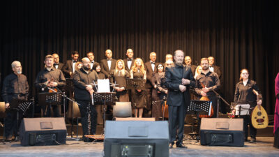 Türk musikisinin klasikleşmiş eserlerinin seslendirileceği gecede, koro ve solo performanslar