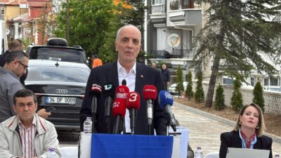 Afyonkarahisar’da Türk-İş Prestij Yapı Kooperatifi aracılığıyla tamamlanan konut projesinde mutlu