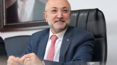 Başkan Şahin mesajında, “Kurban Bayramı; gönüllerin yumuşadığı, kırgınlıkların unutulduğu, paylaşmanın