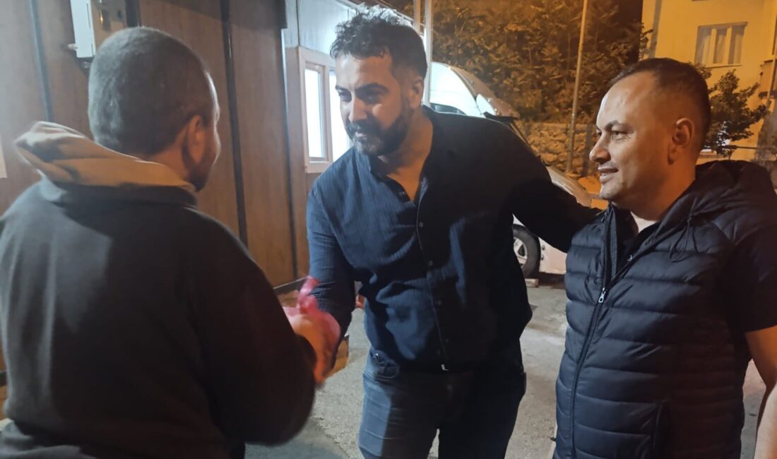 Karahisar Yörükler Derneği üyelerinin destekleriyle organize edilen yardım çalışmasında, bayramın