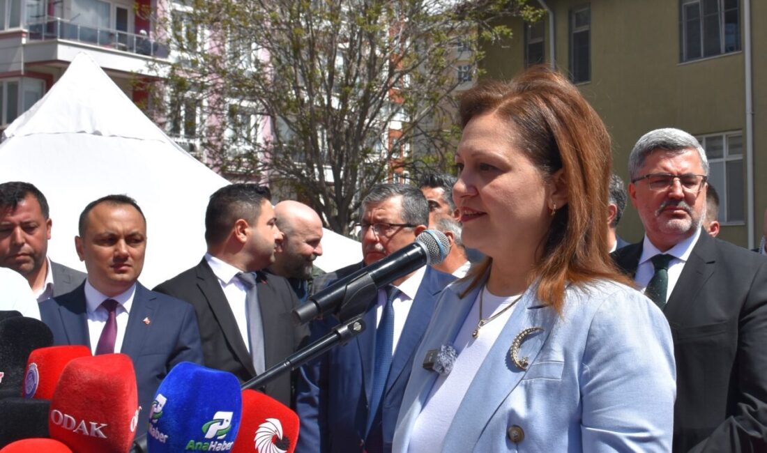 - "Cumhurbaşkanı Recep Tayyip Erdoğan'ın önderliğinde Afyonkarahisar'ı yeniden inşa etmek