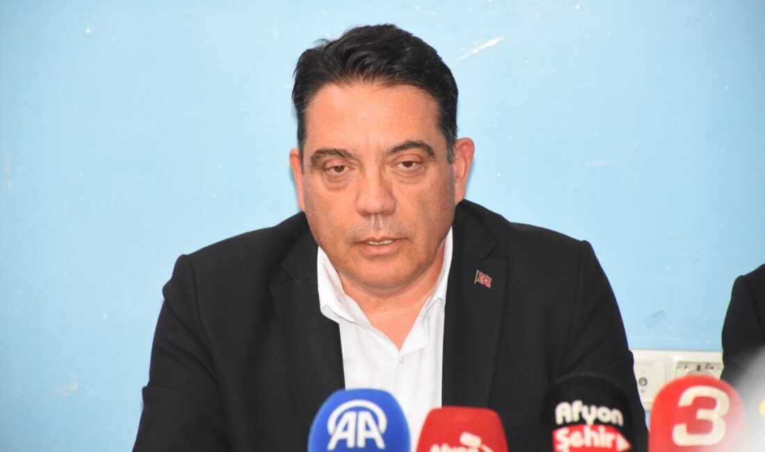 AFYONKARAHİSAR (AA) – CHP Genel Başkan Yardımcısı Yankı Bağcıoğlu, Afyonkarahisar'da