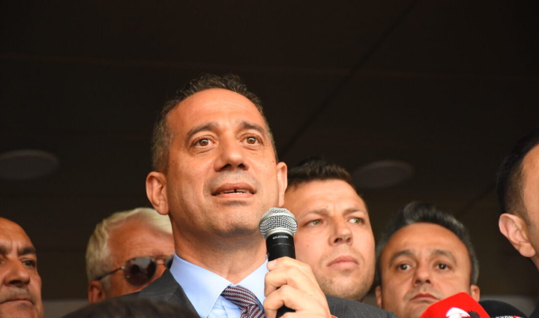 - "Üzülmeyin, moralinizi bozmayın. Sakın korkmayın. Dalları budanan ağaç daha