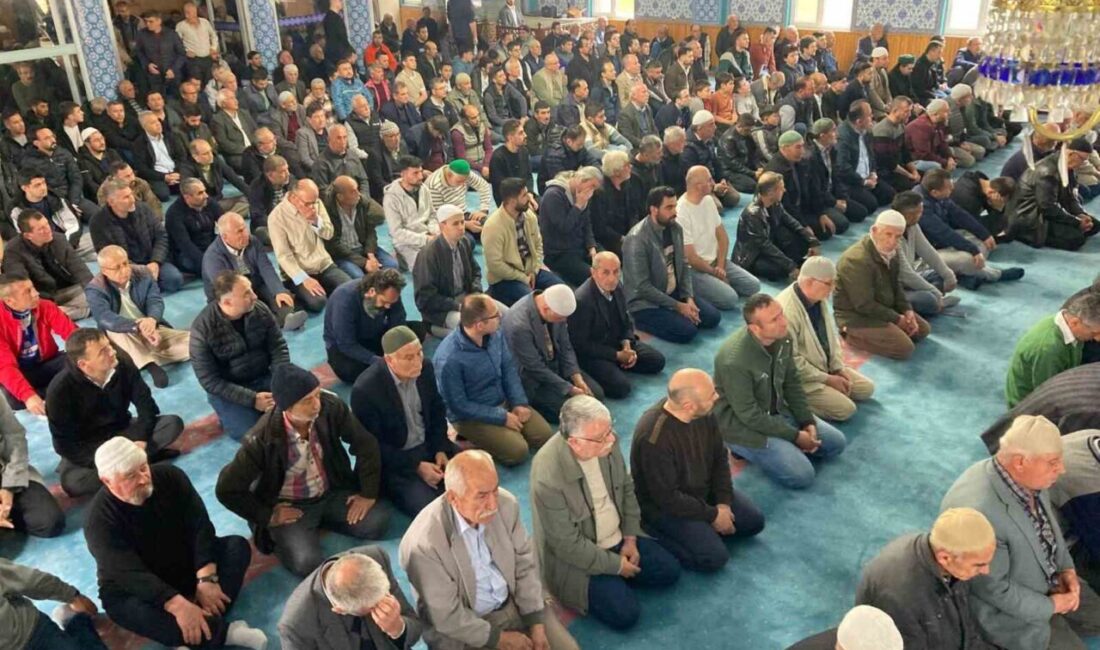 Afyonkarahisar’ın Dazkırı ilçesinde Kur’an kursunun temeli atılarak, hac ibadetlerini yerine