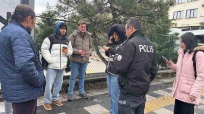 Afyonkarahisar’da polis tarafından çocukların suça sürüklenmesinin önüne geçmek amacıyla öğrencilerin