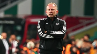 Sezon hedeflerinin uzağında kalındı Süper Lig’de sezonu dördüncü sırada tamamlayan