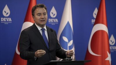 “Partileri kimin yöneteceğine mahkemeler değil, seçmen karar verir” Kararın demokratik