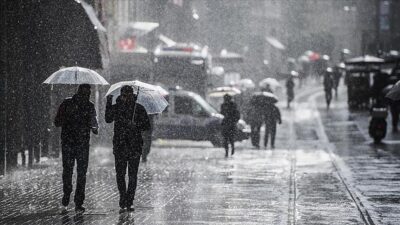 Yurt genelinde sağanak hakim: Sıcaklıklar düşüyor Meteoroloji’nin son hava tahmin