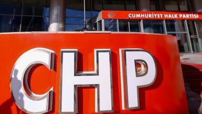 Kabul heyetleri üst düzeyde temsil edildi CHP Genel Merkezi’nde samimi