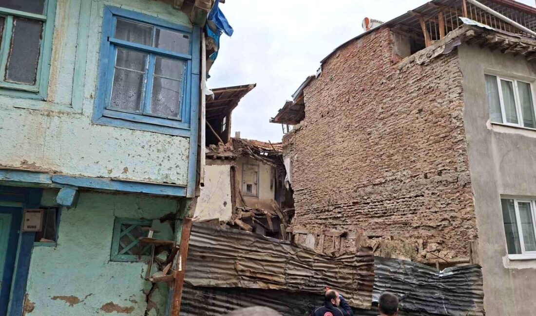 Odası başına yıkıldı Olay, Sandıklı ilçesi Çolak Mahallesi’nde yaşandı. Edinilen