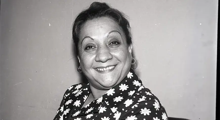 Adile Naşit