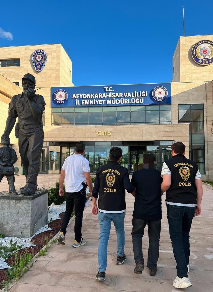 Afyon’da cinayet firarisi polisin takibiyle yakalandı!