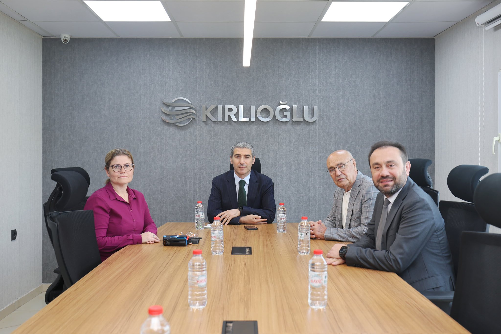 Vali Dr. Naci Aktaş’tan Kırlıoğlu Kimya’ya ziyaret