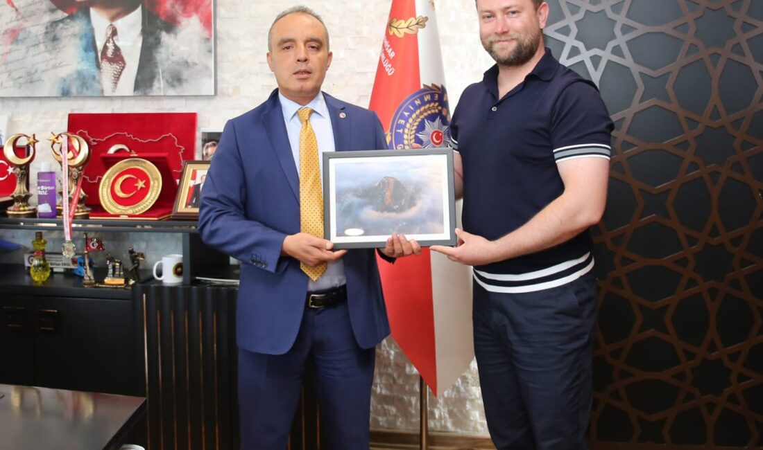 YILIN BASIN FOTOĞRAFLARI YARIŞMASINDA AFYONKARAHİSAR KALESİ İLE ÖDÜL GELDİ Türkiye