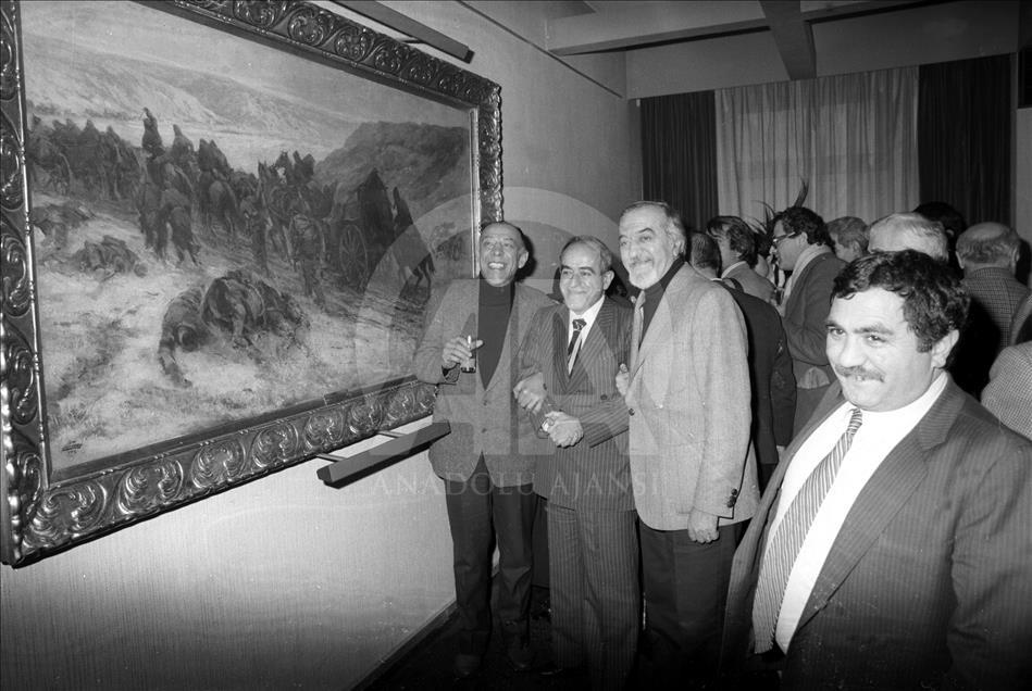 MÜNİR ÖZKUL 