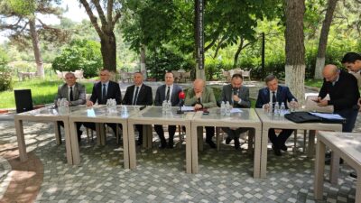 Çay ilçesindeki Çağlayan Park’ta düzenlenen toplantıya Çay Kaymakamı Hasan Hüsnü