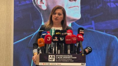 Afyonkarahisar’ın gelişiminin ortak hedef olduğunu belirten Başkan Köksal, geçen yıl