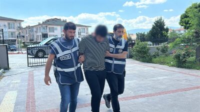 EVİN İÇİNDE BAŞLAYAN TEKME TOKATLI KAVGA SOKAKTA AV TÜFEKLİ CİNAYETLE