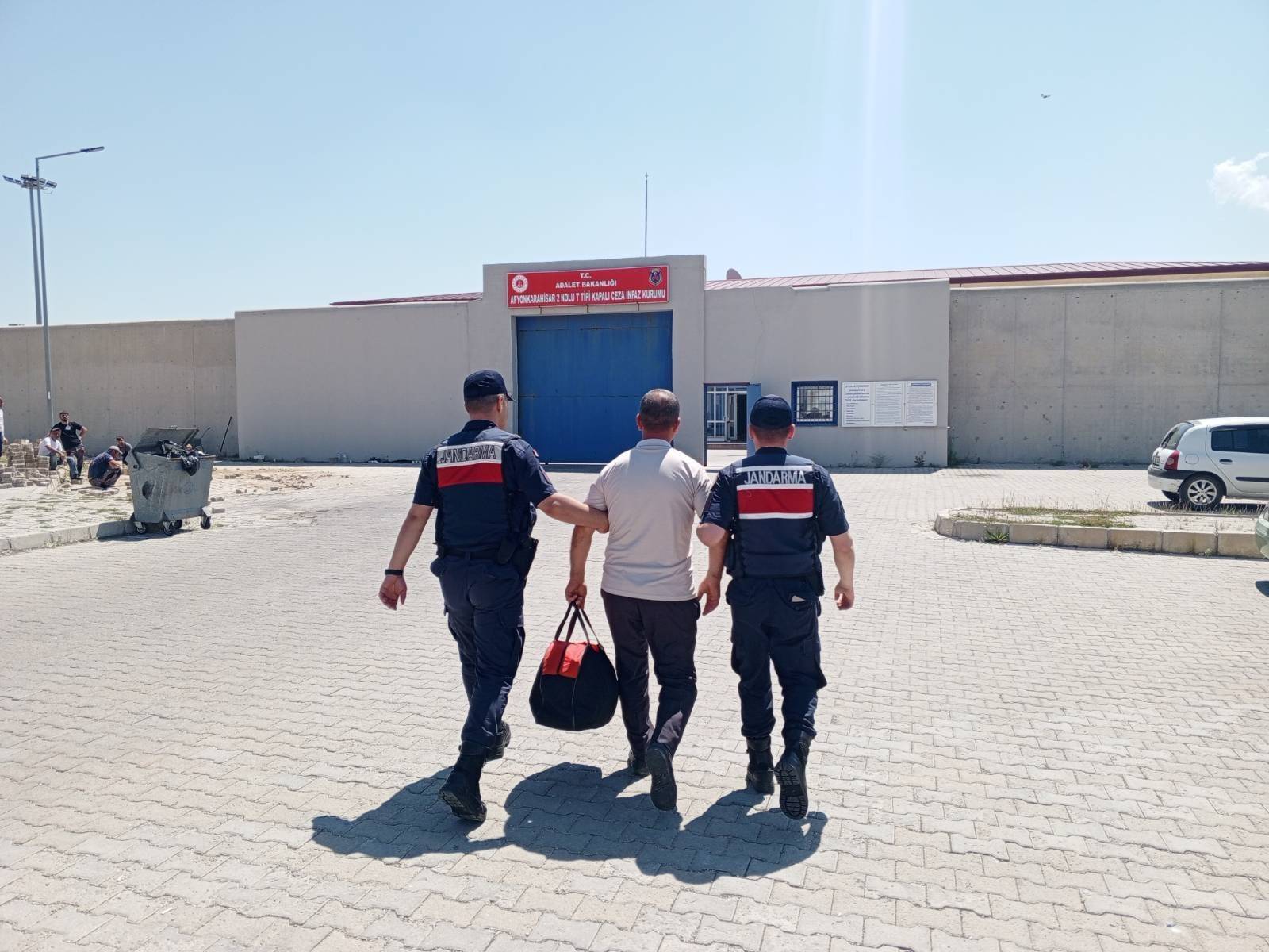 Afyon’da firari cinayet zanlısının sonu nerede bitti!