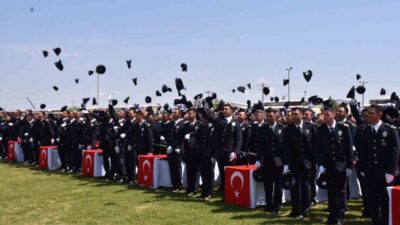 Afyonkarahisar Polis Meslek Eğitim Merkezi’nde (POMEM) mezuniyet heyecanı yaşanırken, 432