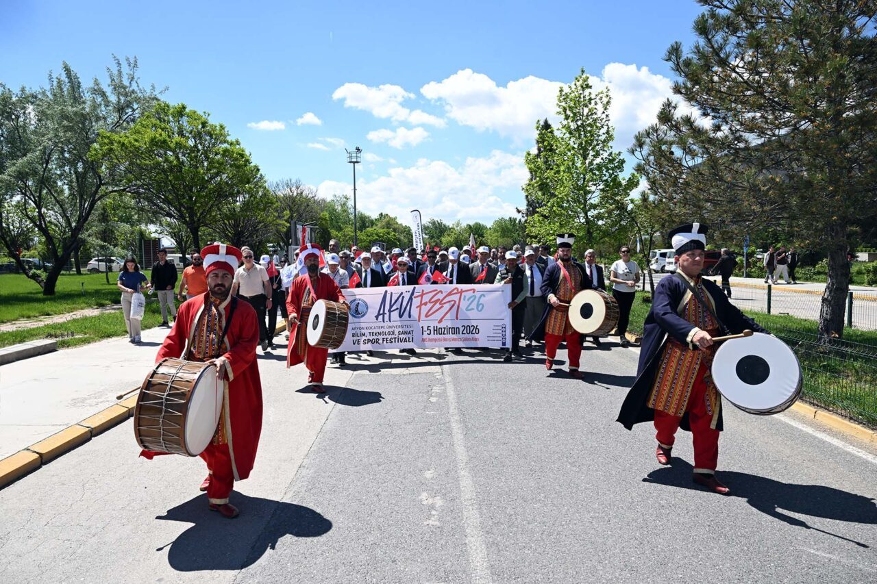 AFYONKARAHİSAR (AA) – Afyon Kocatepe Üniversitesinin (AKÜ) Bilim, Teknoloji, Sanat