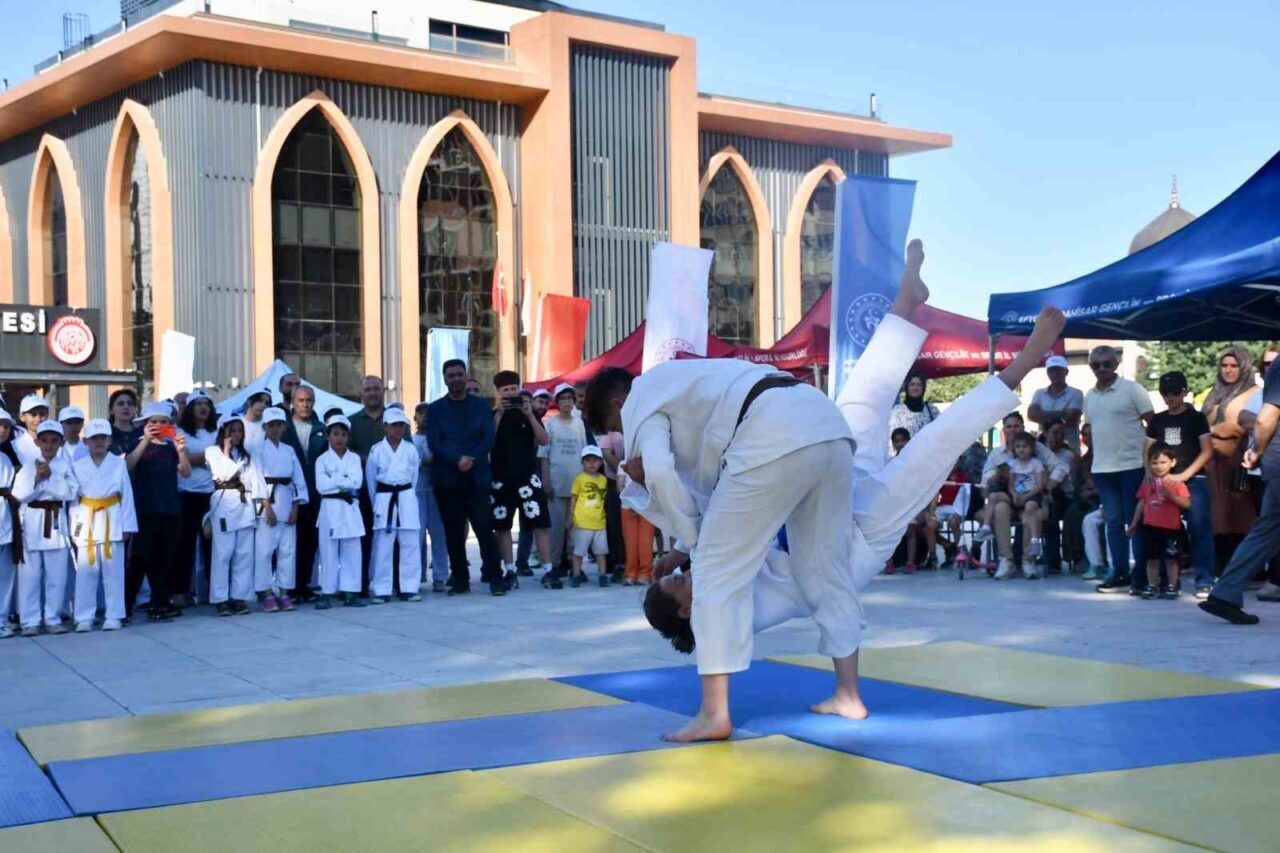 Gençlik ve Spor Bakanlığı tarafından düzenlenen GSB Spor Okulları ve
