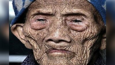 DÖRT GECE ÜST ÜSTE UYKUSUZ KALMAK İNSÜLİN DİRENCİNİ TETİKLİYOR Uzun