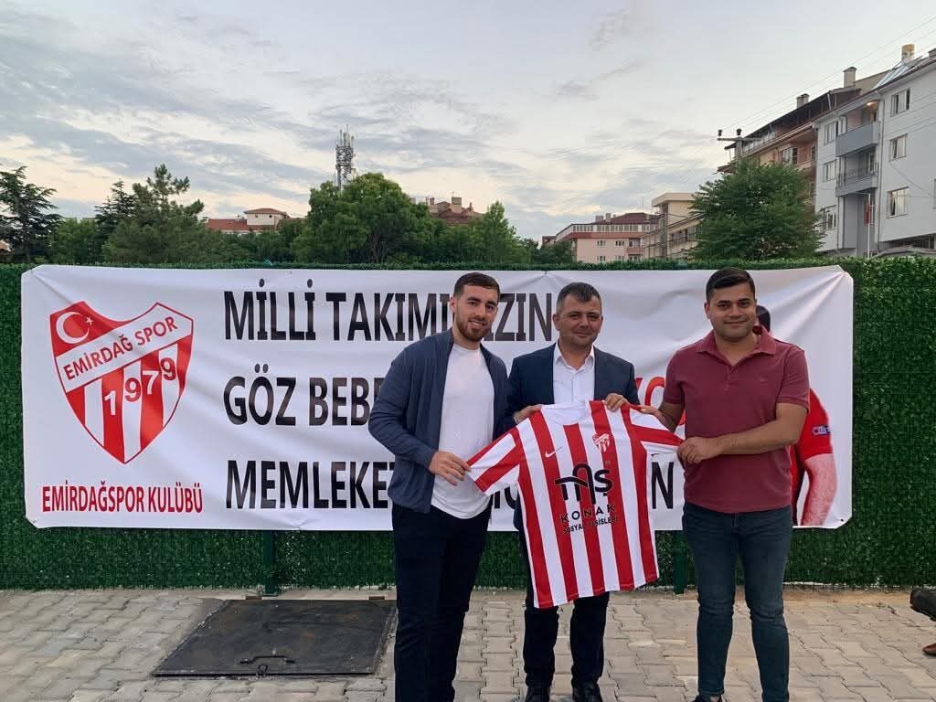- Emirdağ Belediye Başkanı Serkan Koyuncu:
-"Biz şimdiden Dünya Kupası coşkusunu