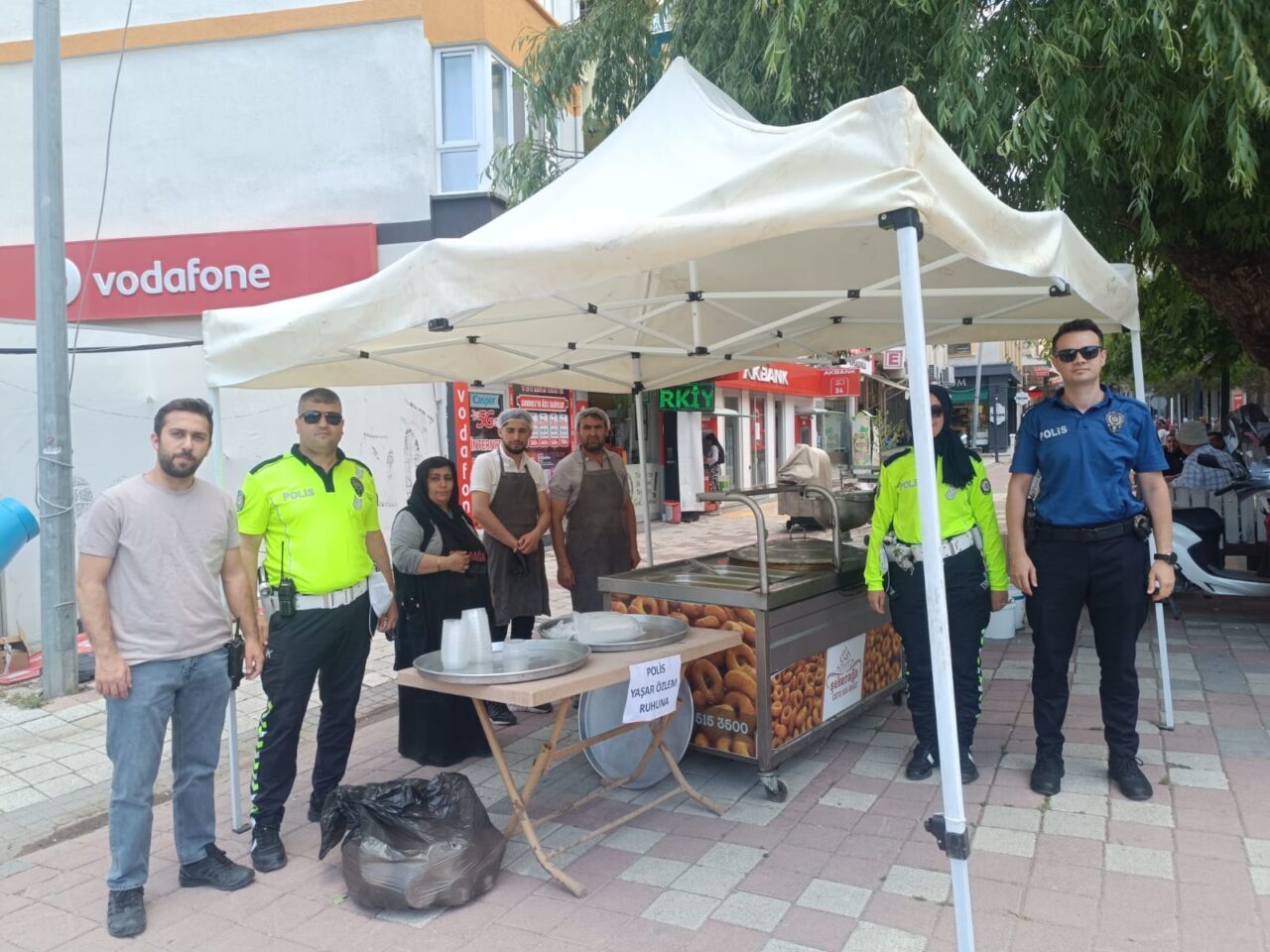 ​AFYONKARAHİSAR (AA) – Afyonkarahisar'ın Sandıklı ilçesinde, İstanbul'daki terör saldırısında şehit