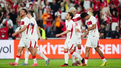 Türkiye Futbol Federasyonunun açıklamasına göre kadroda yer almayan Muhammed Şengezer,