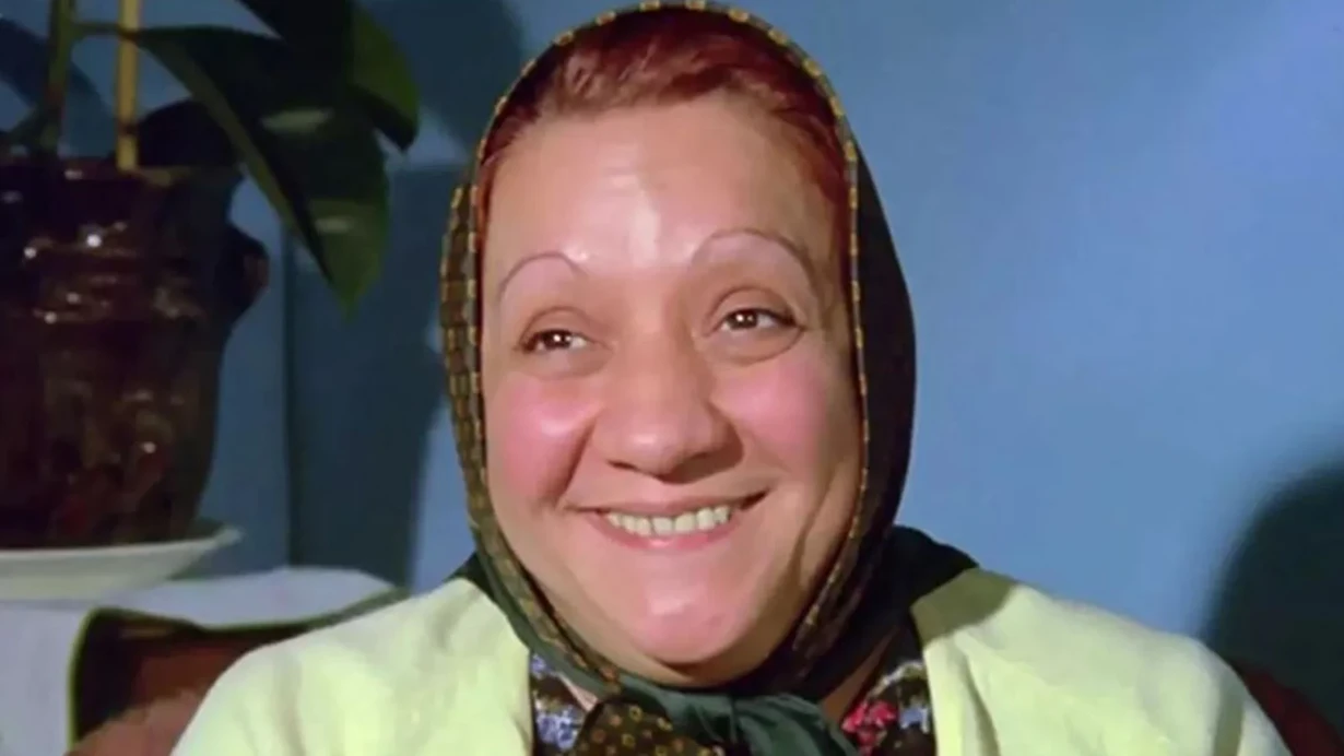 Adile Naşit