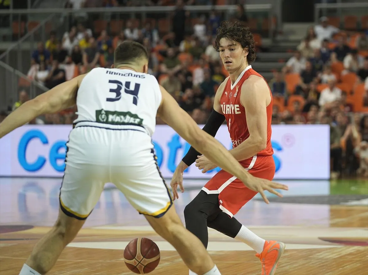 A Milli Basketbol Takımımızdan 5'te 5