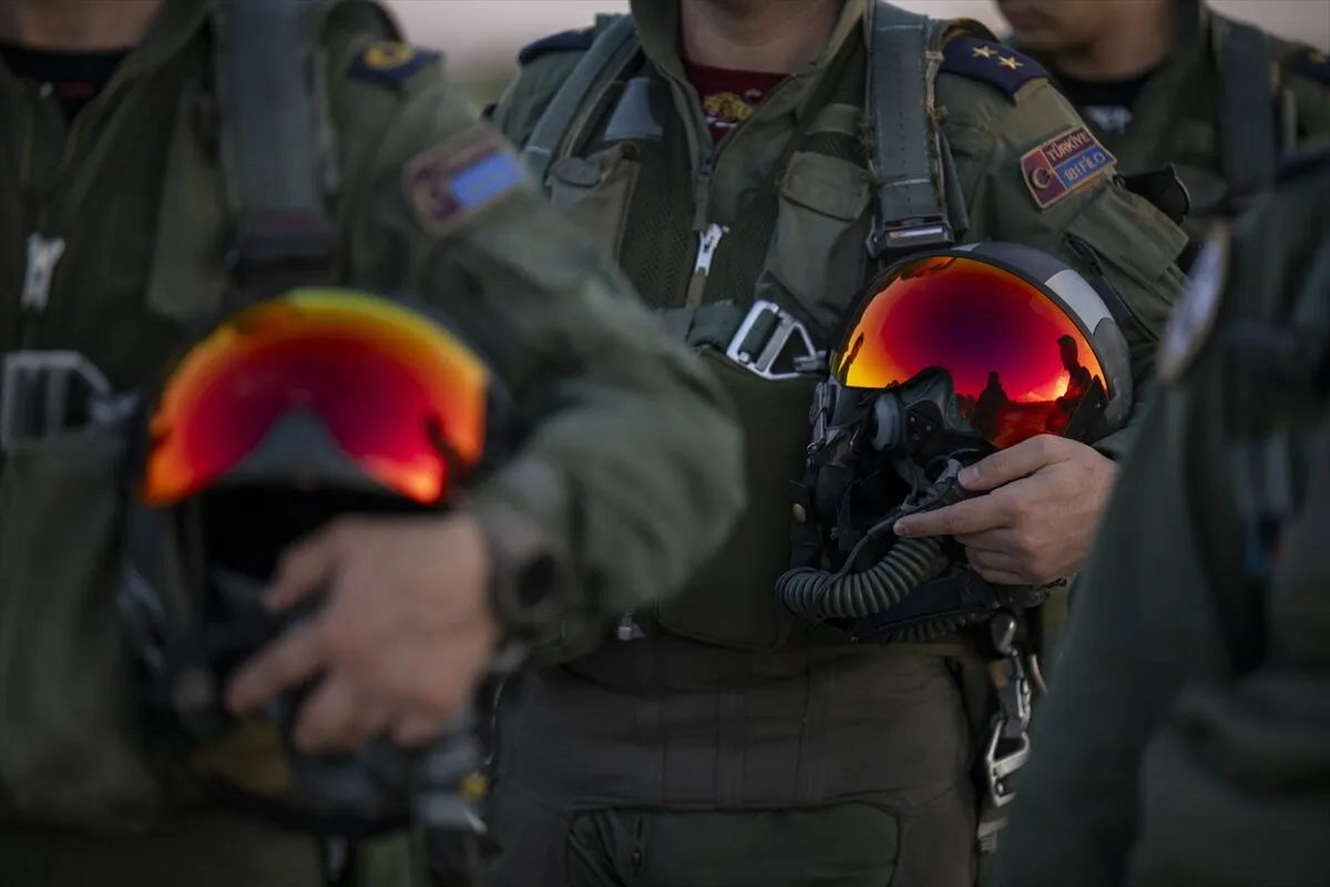 Türk F-16'ları Baltık semalarında 7/24 alarm görevinde olacak