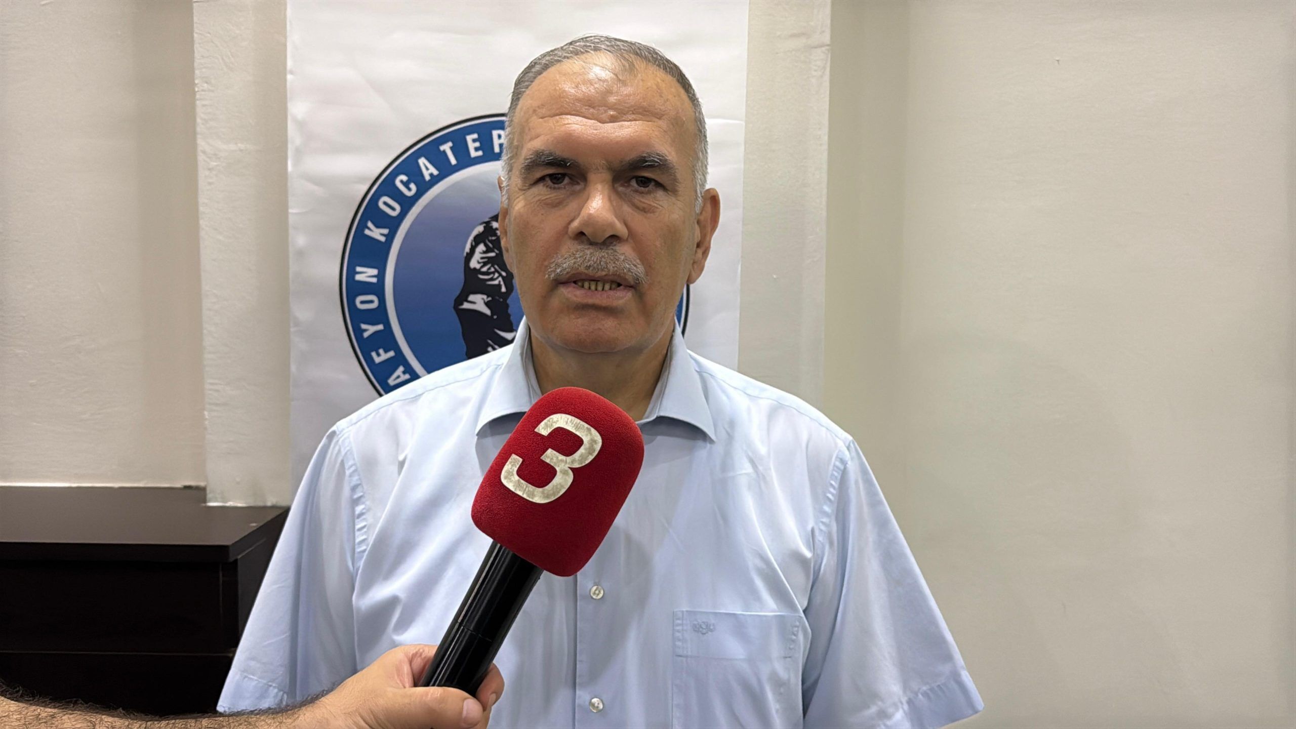 AKÜ’de her akşam tercih desteği