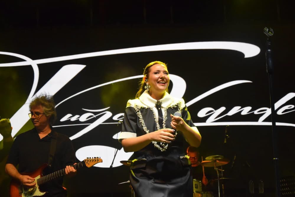 Çay’da Vişne ve Eber Sarısı Festivali coşkusu