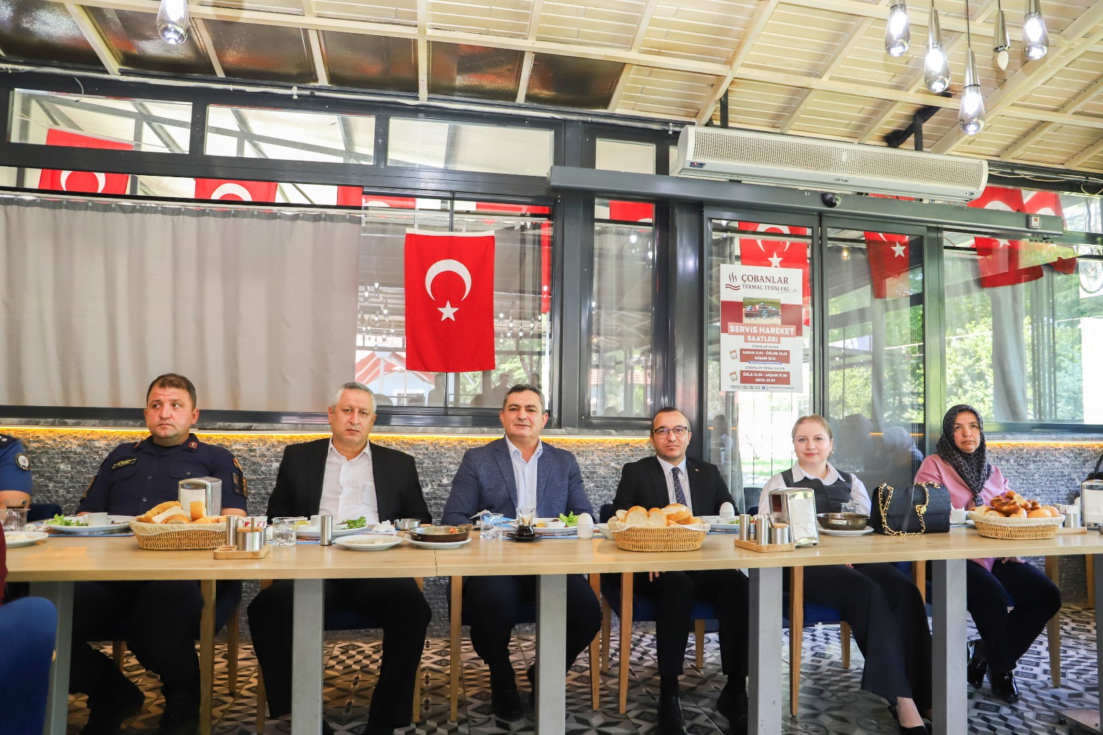 Çobanlar’da Kaymakam Nazmi Yücel için duygulu uğurlama