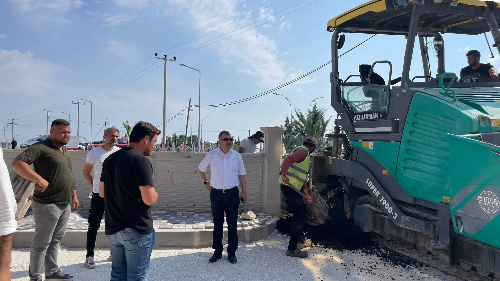 Emirdağ hastane yolunda asfalt mesaisi başladı