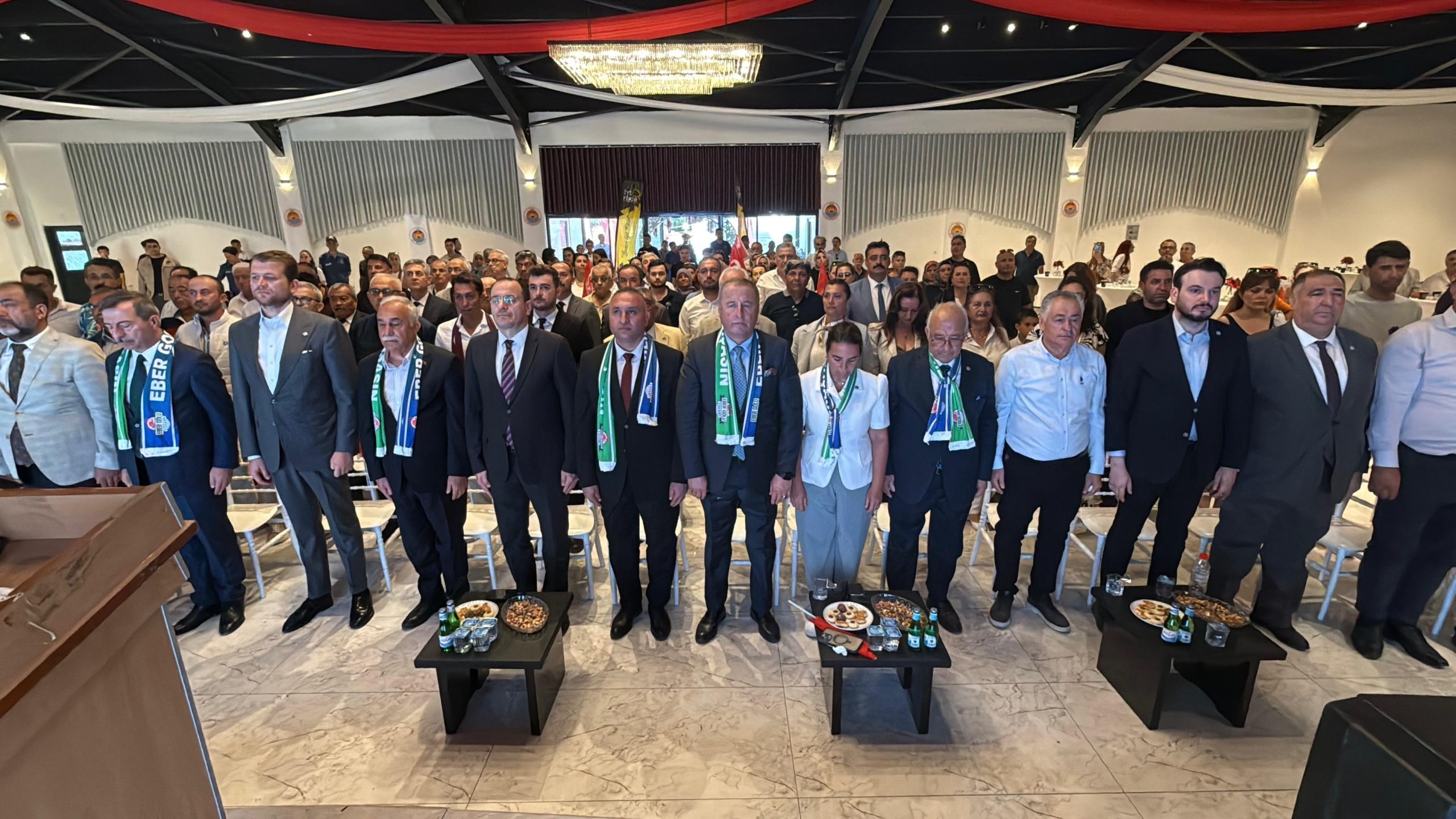 İYİ Parti heyeti Çay'da festival açılışına katıldı