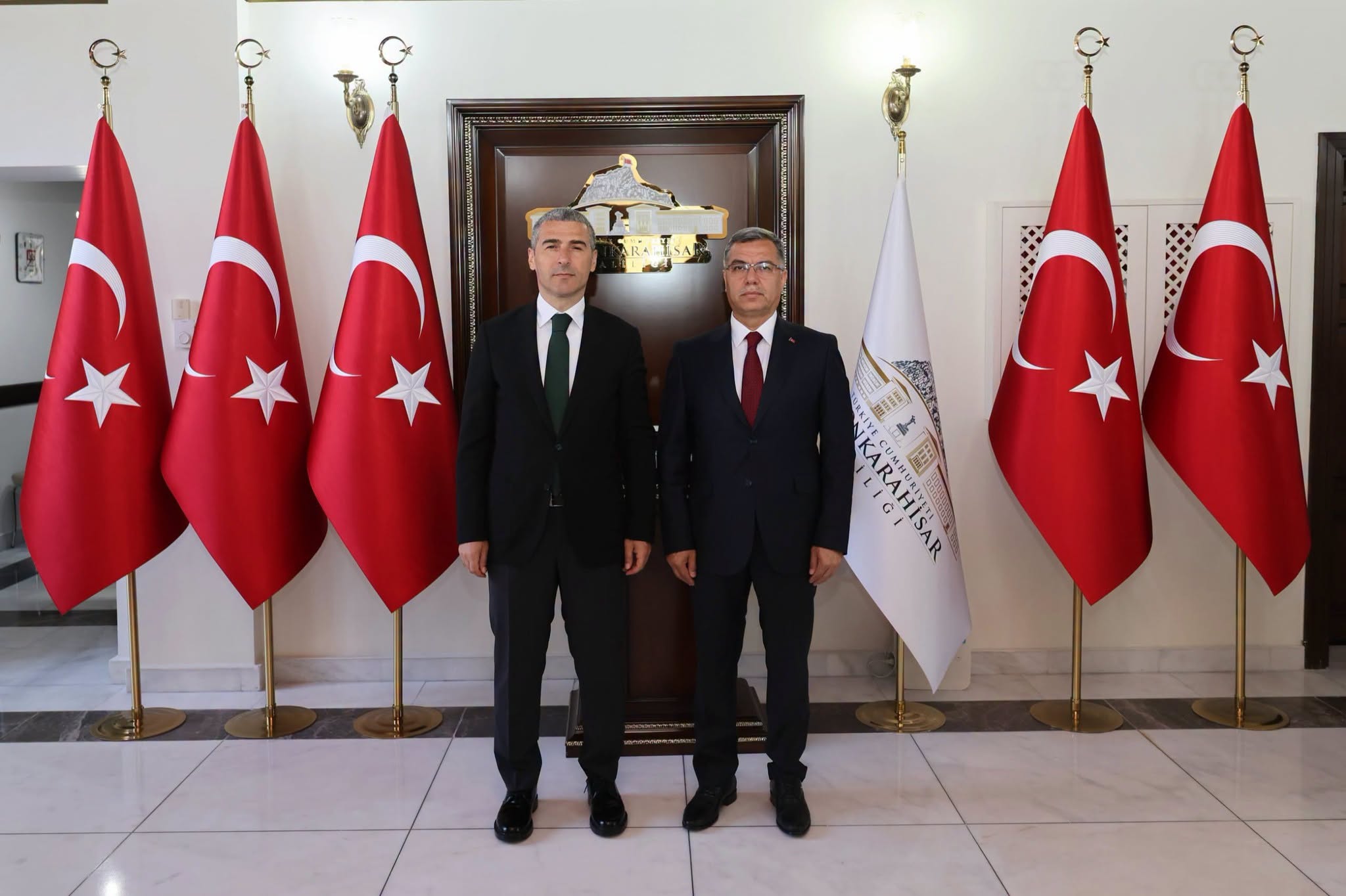 İlk ziyaret Vali Aktaş’a