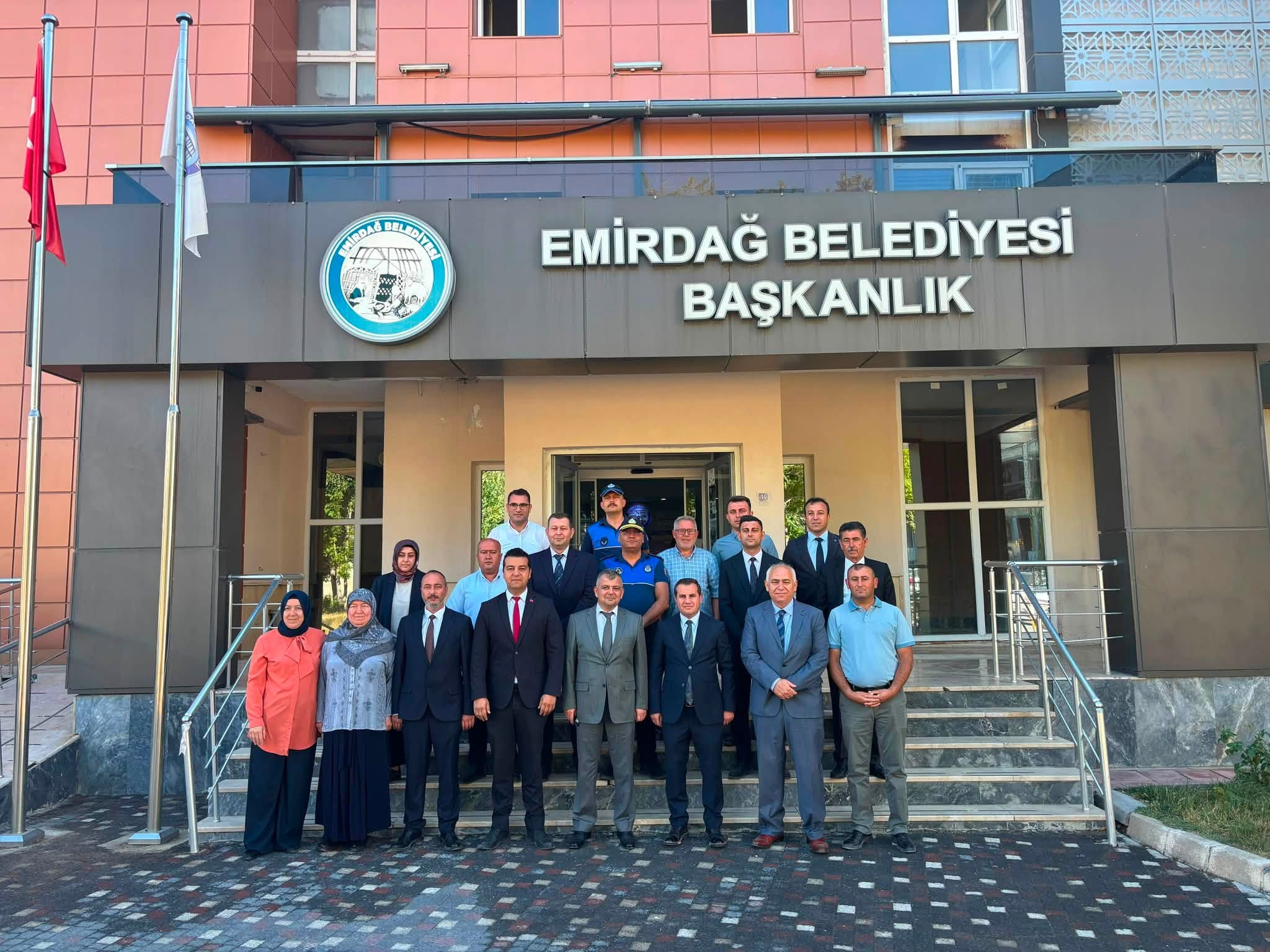 Kaymakam Topaca’dan Emirdağ Belediyesi’ne ziyaret