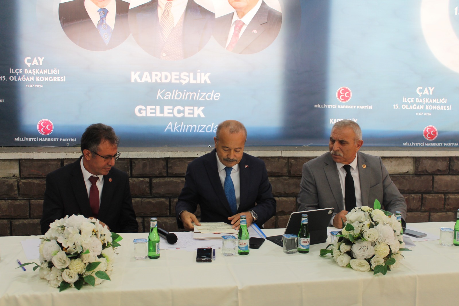 MHP Çay’da Başkan Erol güven tazeledi