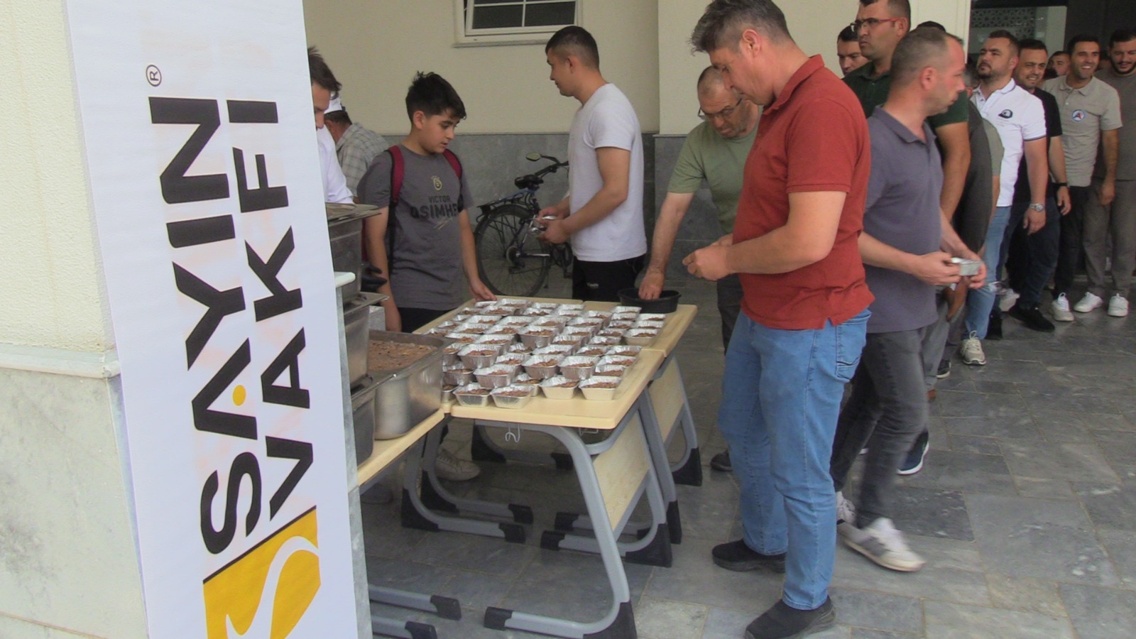 Sayın Vakfı'ndan bin kişilik aşure ikramı