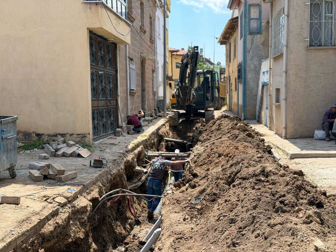 Şehir Hamamı çevresinde çalışmalar sürüyor