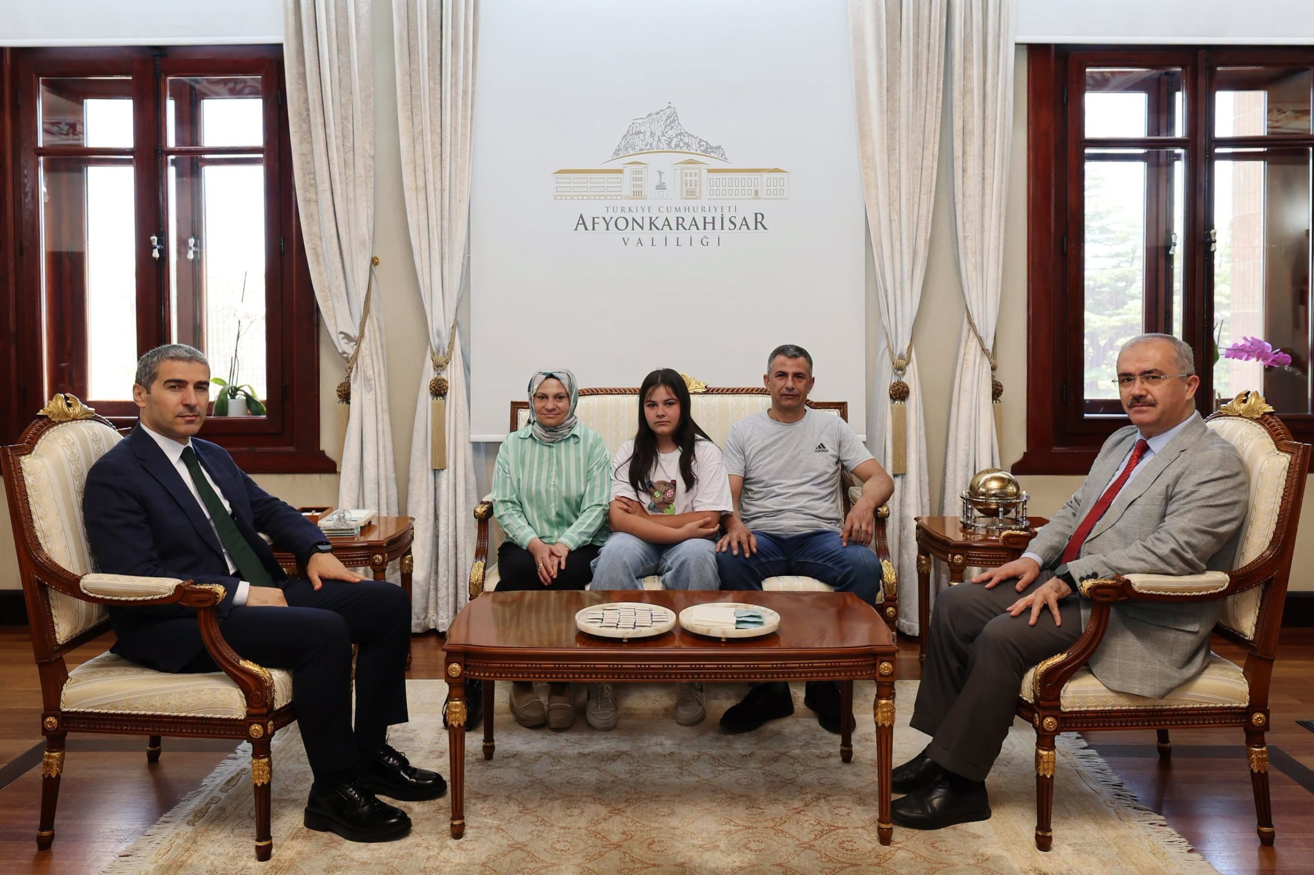 Vali Aktaş, şehit aileleri ve gazileri ağırladı