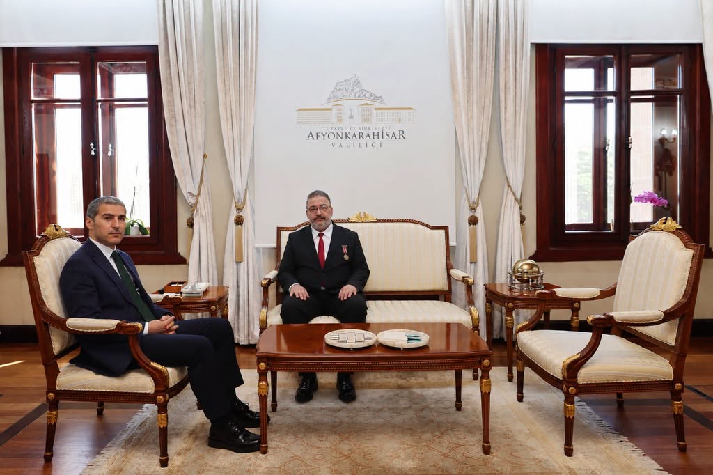 Vali Aktaş, şehit aileleri ve gazileri ağırladı