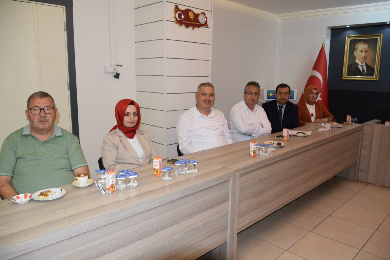 İstanbul'daki Afyonlular Federasyonu'ndan İYİ Parti’ye ziyaret