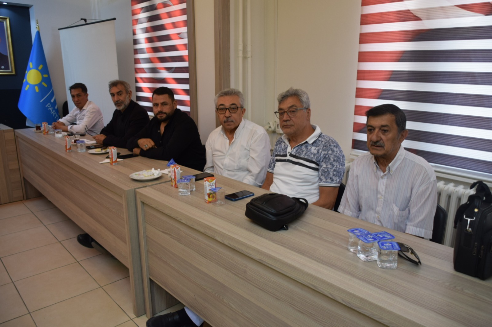 İstanbul'daki Afyonlular Federasyonu'ndan İYİ Parti’ye ziyaret